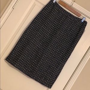 Banana Republic Skirts - Banana Republic Tweed Pencil Skirt Banana Republic Skirts - Banana Republic Tweed Pencil Skirt